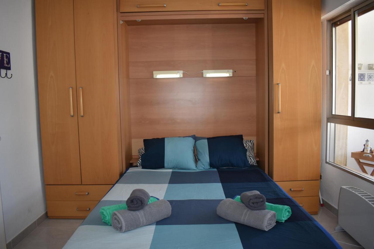 Apartamento Fantastic Studio - Beachfront Torrox Exterior foto