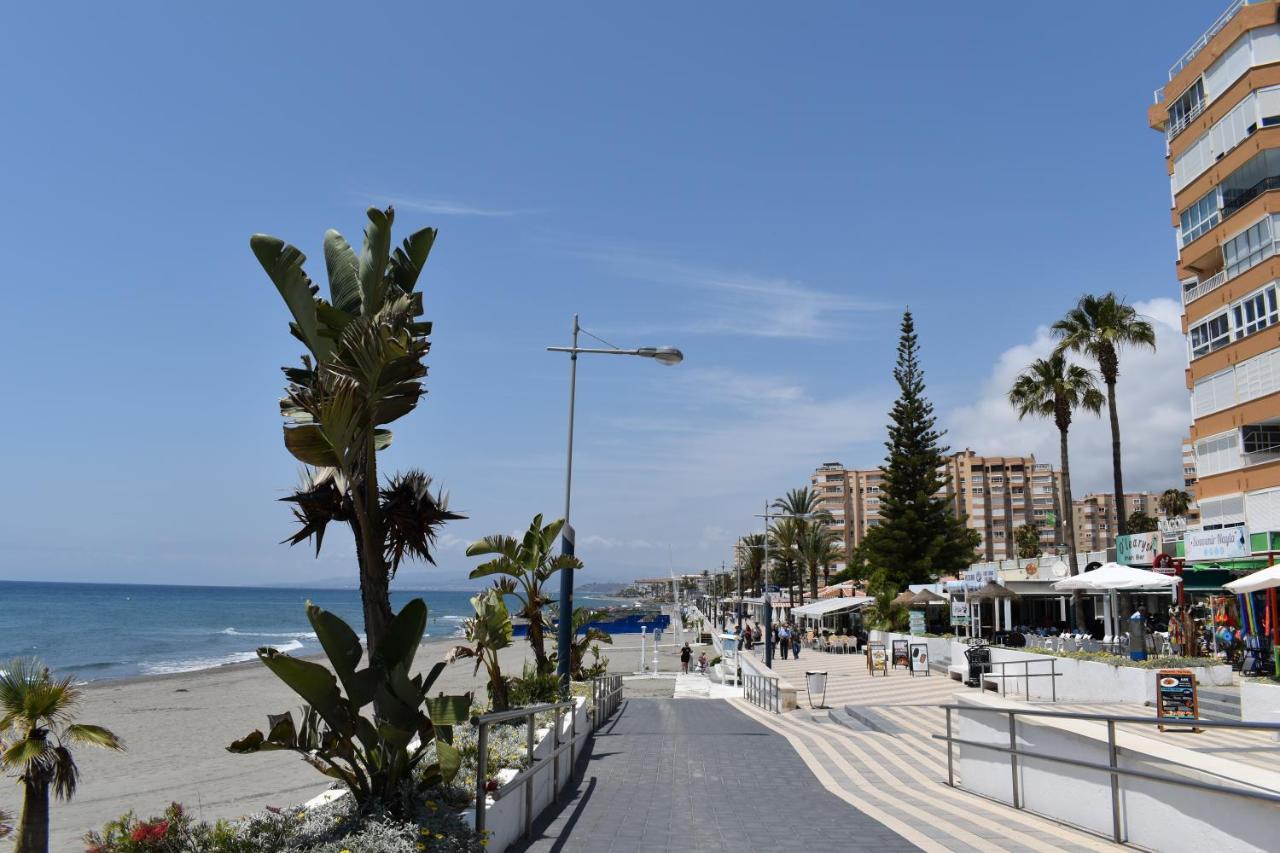 Apartamento Fantastic Studio - Beachfront Torrox Exterior foto