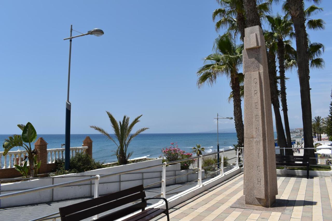 Apartamento Fantastic Studio - Beachfront Torrox Exterior foto